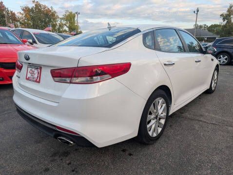 2016 Kia Optima LX