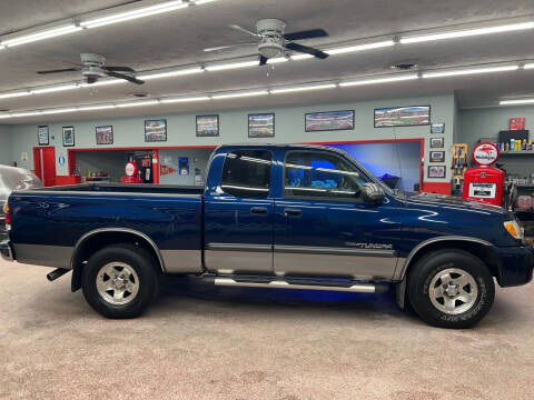 2004 Toyota Tundra for sale at PETE'S AUTO SALES LLC - Middletown in Middletown OH