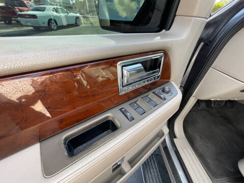 2014 Lincoln Navigator