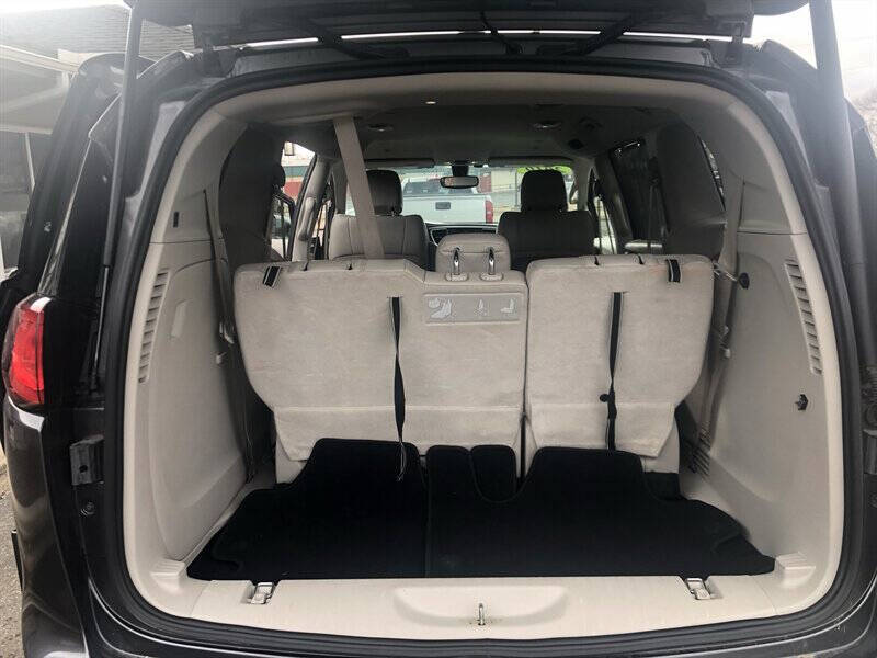 2019 Chrysler Pacifica Touring L