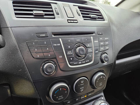 2012 Mazda MAZDA5 Touring