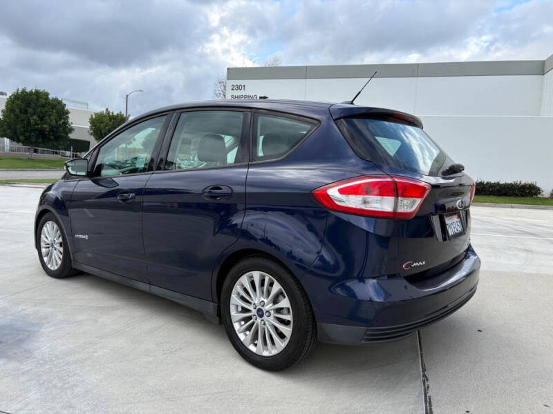2017 Ford C-MAX Hybrid SE