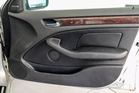 2003 BMW 3 Series 330i