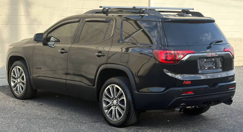 2017 GMC Acadia SLT-1