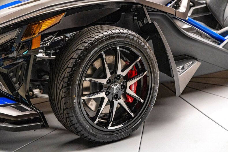 2023 Polaris Slingshot