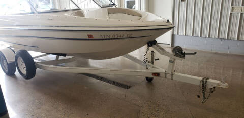 2005 Glastron MX 175
