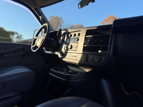 2016 Chevrolet Express LS 3500