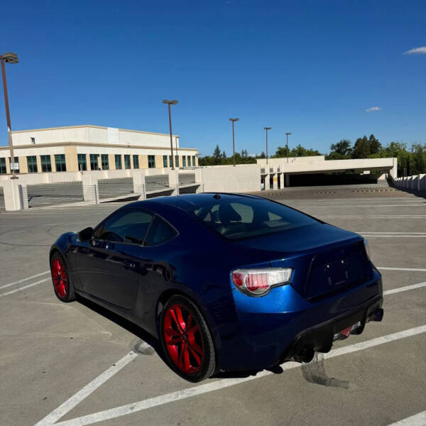 2013 Scion FR-S