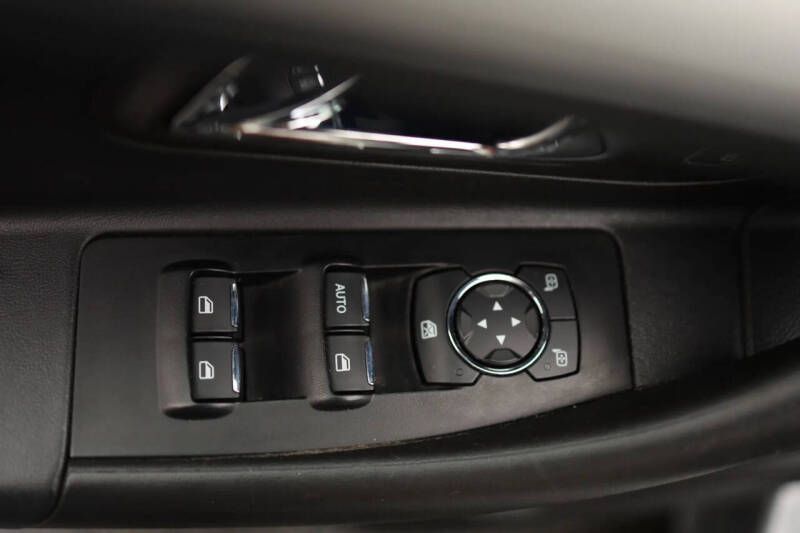 2016 Ford Taurus SEL