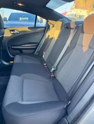 2015 Dodge Charger SE