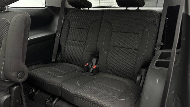 2017 GMC Acadia SLE-2