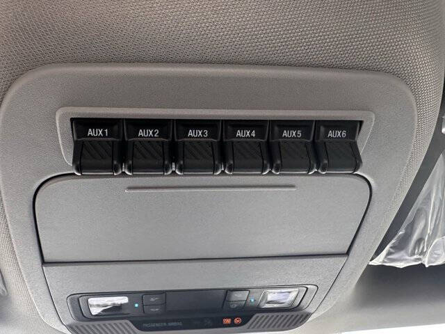 2025 Ford F-350 Super Duty XL