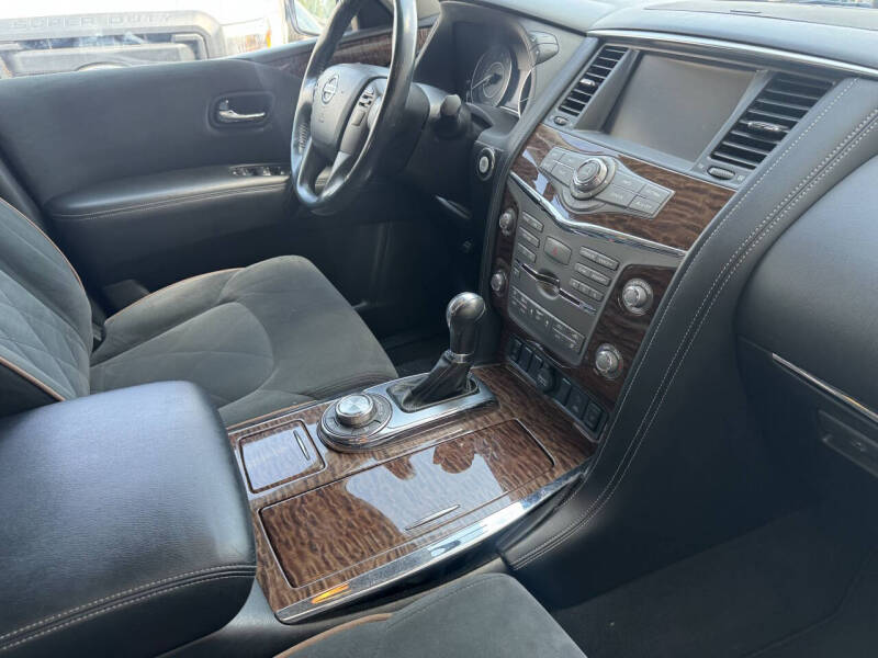 2017 Nissan Armada
