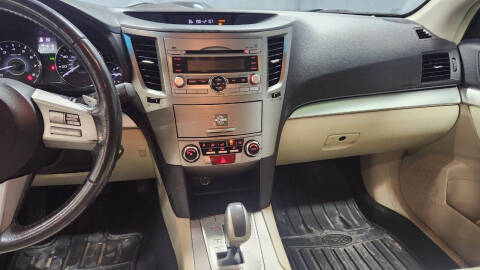 2011 Subaru Outback 2.5i Premium