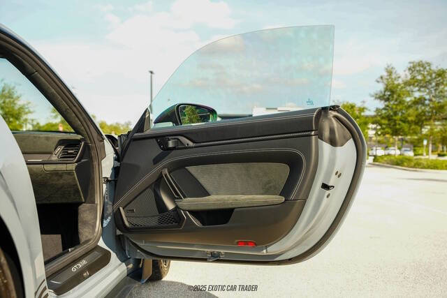 2025 Porsche 911 GT3 RS