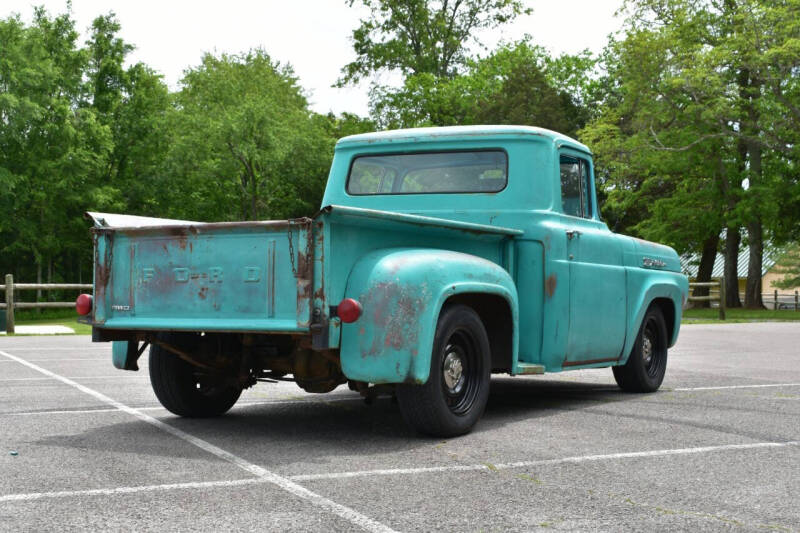 1960 Ford F-100