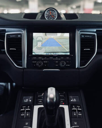 2015 Porsche Macan S