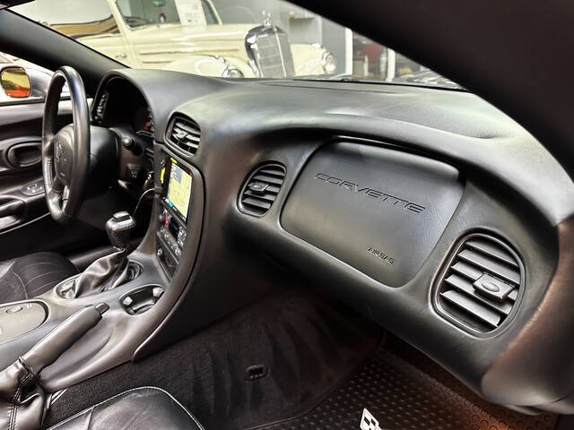 2004 Chevrolet Corvette