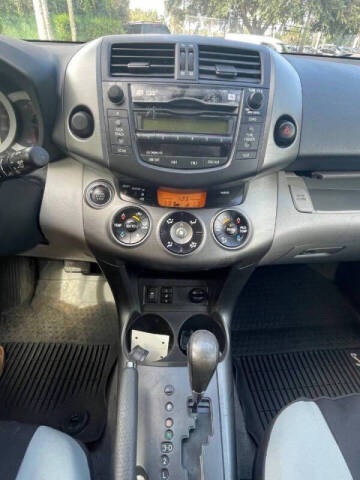 2011 Toyota RAV4 Limited