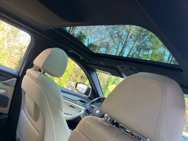 2021 BMW 5 Series 530i