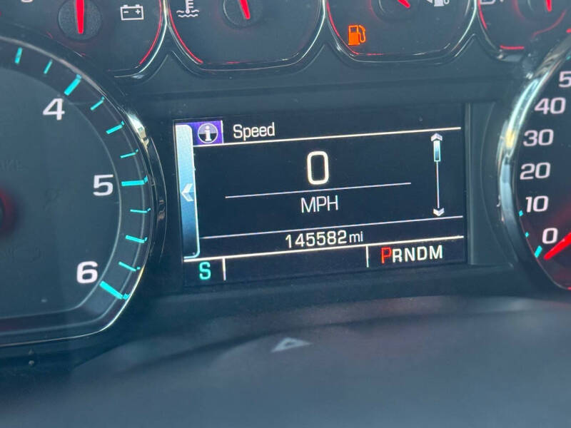 2016 Chevrolet Suburban LS