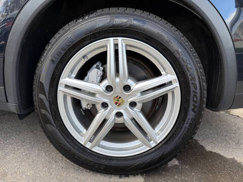 2016 Porsche Cayenne S