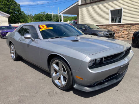 2013 Dodge Challenger SXT