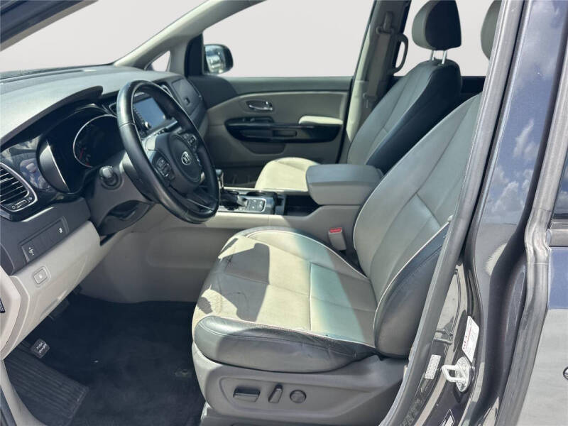 2017 Kia Sedona EX