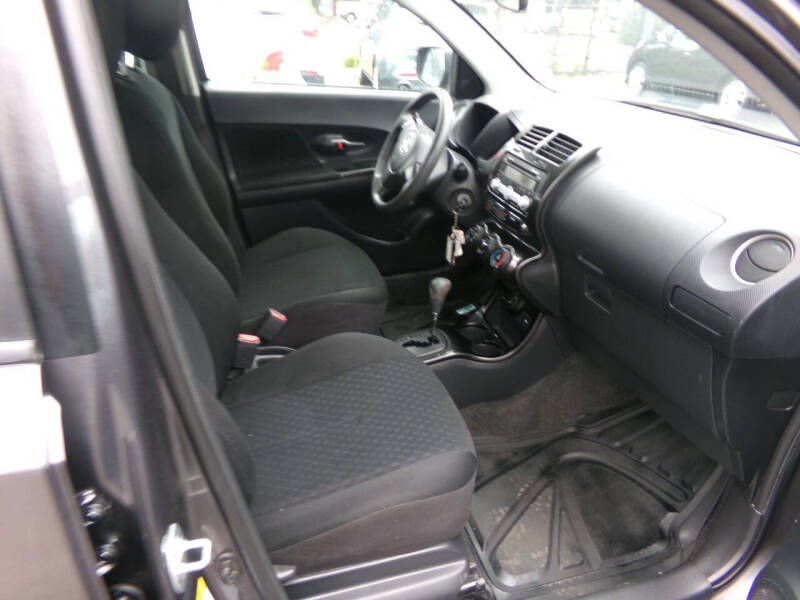 2009 Scion xD