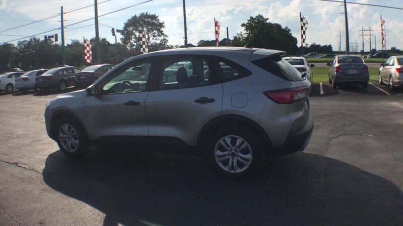 2022 Ford Escape S