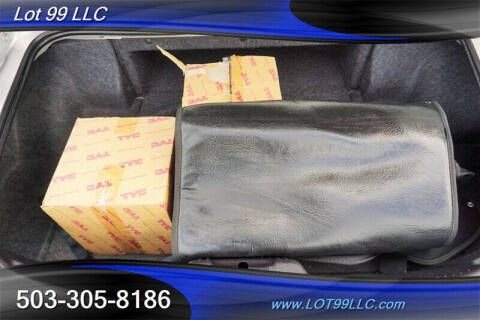 2004 Ford Thunderbird Deluxe