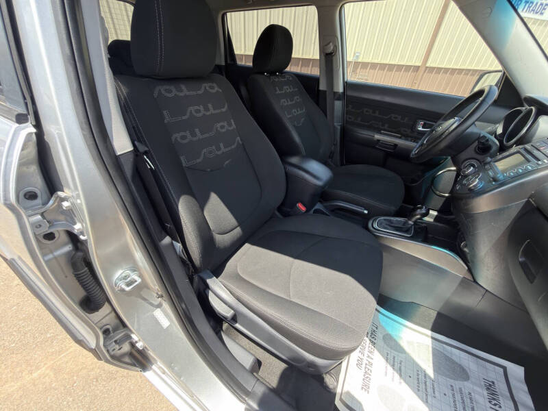 2012 Kia Soul +