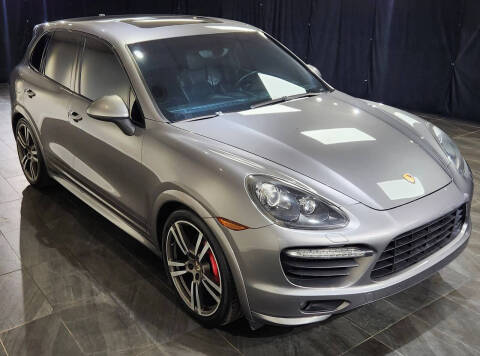 2013 Porsche Cayenne GTS