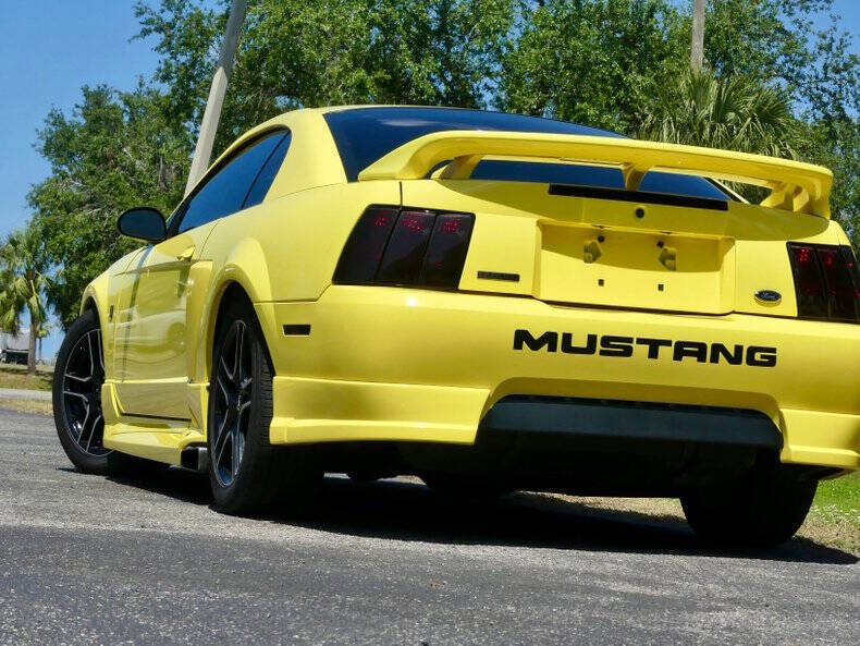 2001 Ford Mustang
