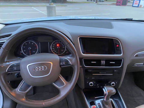 2016 Audi Q5 2.0T quattro Premium
