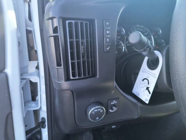 2026 Chevrolet Express 2500