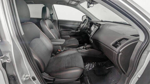 2024 Mitsubishi Outlander Sport SE