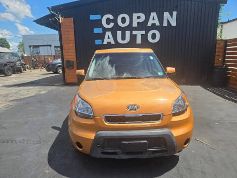 2011 Kia Soul +