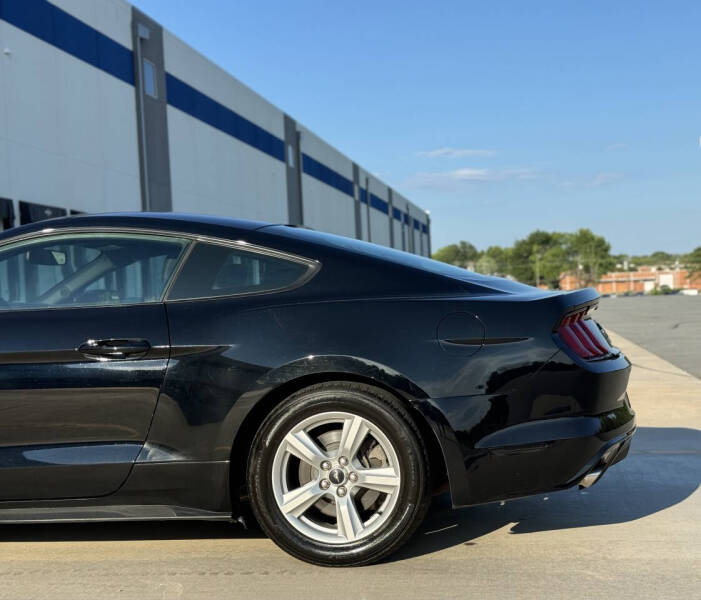 2016 Ford Mustang V6