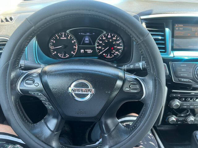 2013 Nissan Pathfinder for sale at L & W Motors in Tracy, CA