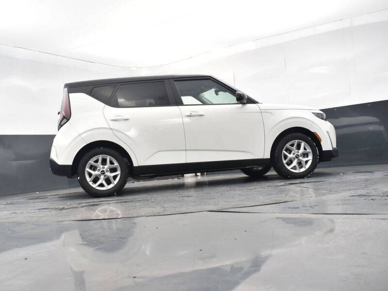 2023 Kia Soul S