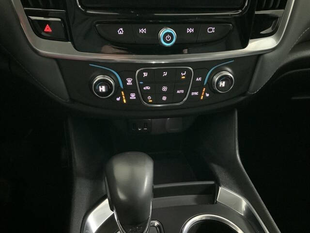 2021 Chevrolet Traverse LT Leather