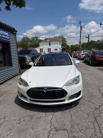 2013 Tesla Model S Performance
