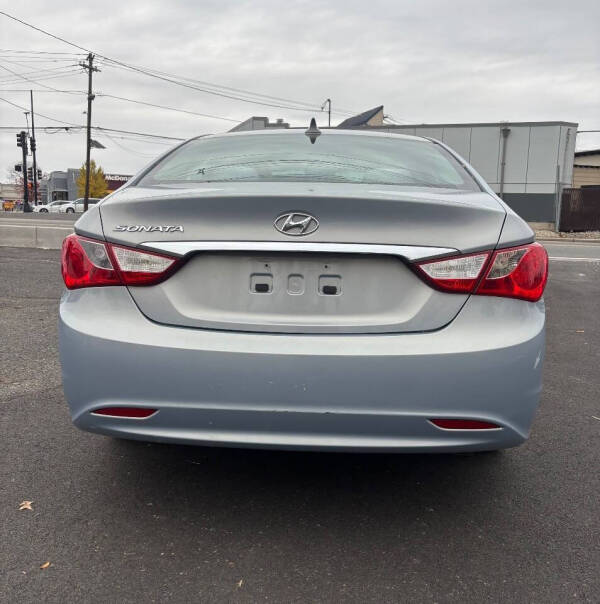 2011 Hyundai Sonata GLS