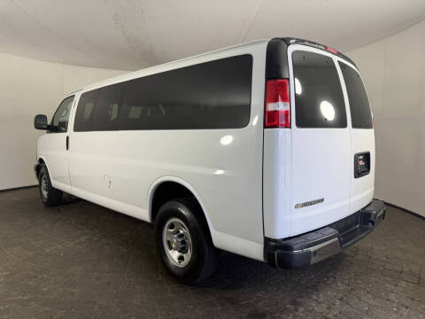 2024 Chevrolet Express LT 3500