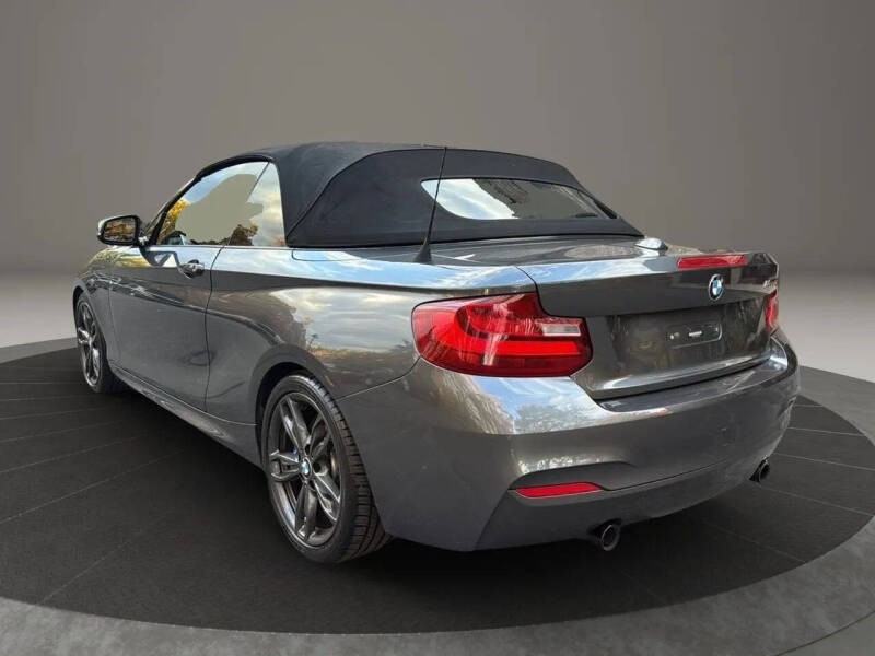 2016 BMW 2 Series M235i