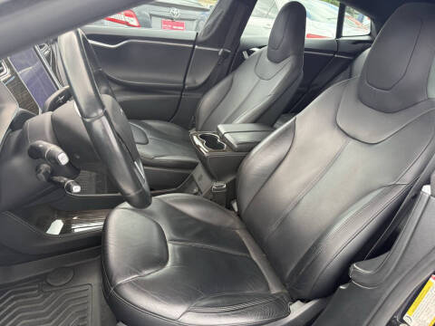 2015 Tesla Model S 85