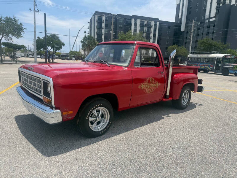 1982 Dodge Little express
