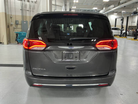 2019 Chrysler Pacifica Touring Plus