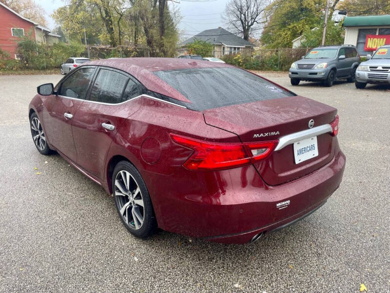 2017 Nissan Maxima SV photo 8